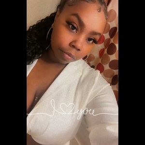 Meet your Posher, Janaya